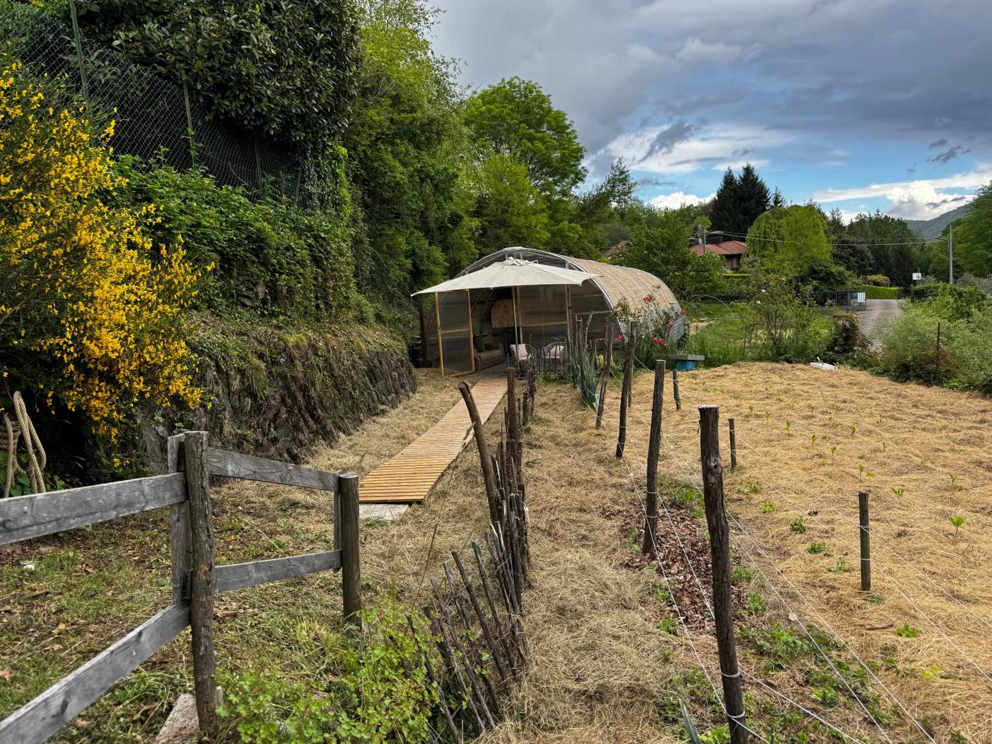 Agriturismo Voeuja Lago Maggiore Luino Exterior foto